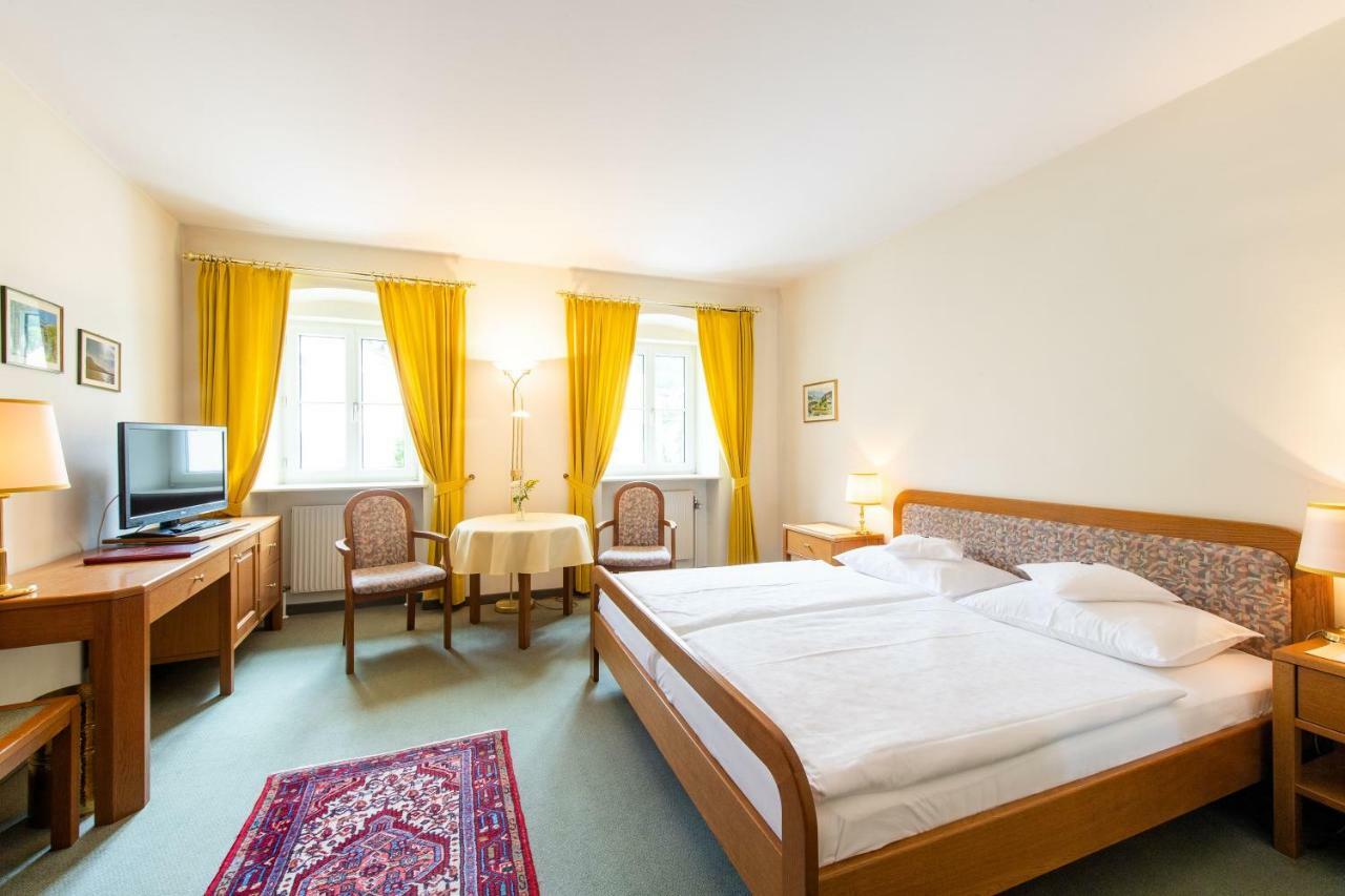 Hotel Leitnerbraeu Mondsee Exterior photo